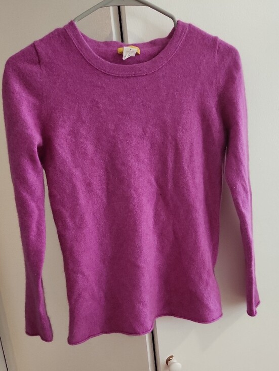 J. Crew Sweaters - J.Crew Divina 100% Cashmere Sweater - Magenta Sz M